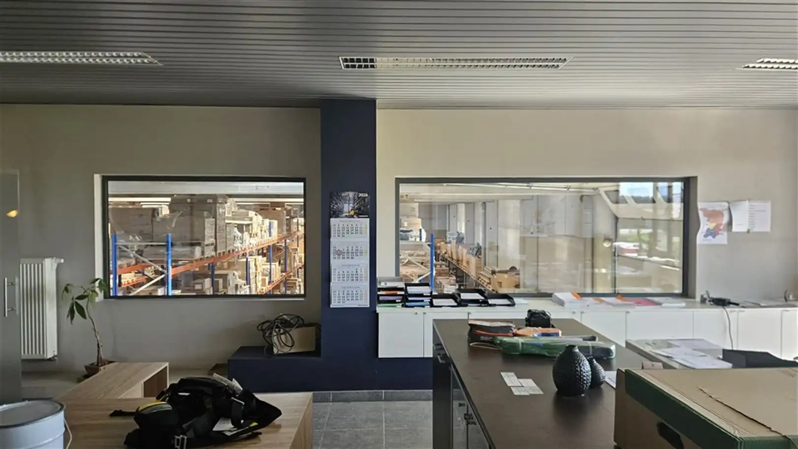 Semi-industrieel met verhard terrein optioneel woning foto 9