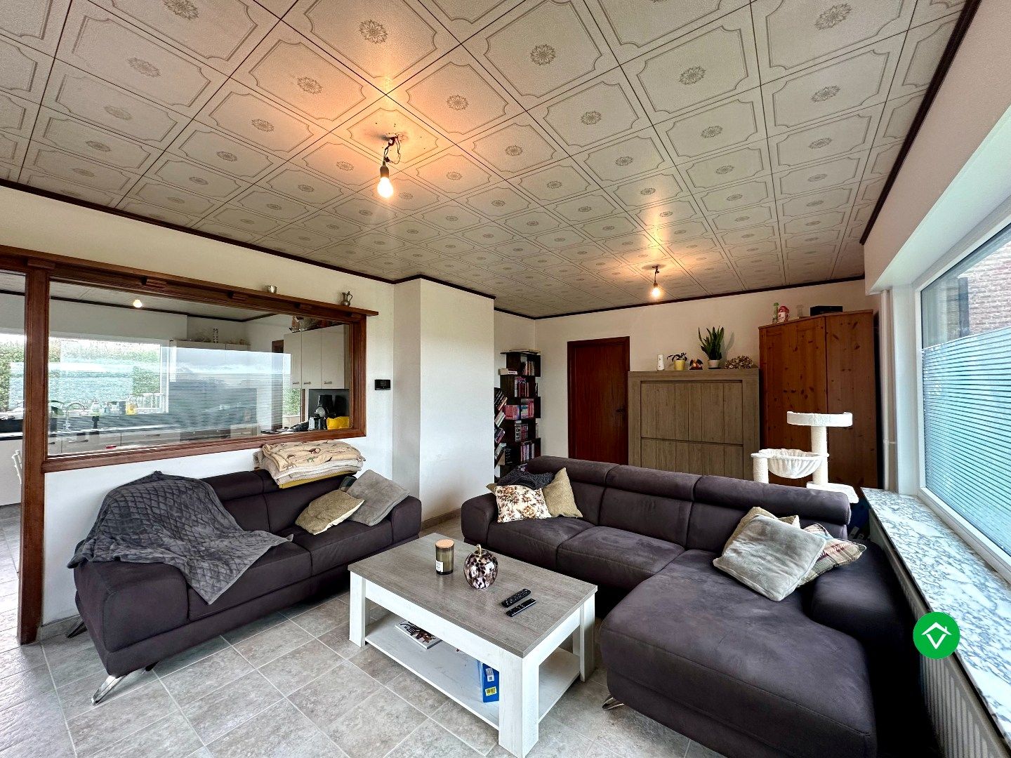 Alleenstaande woning met 2 slaapkamers en inpandige garage foto 3