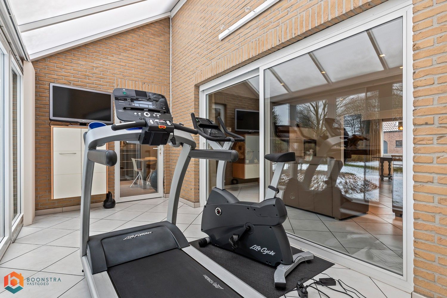Instapklare woning met 4 slpkrs en sfeervolle tuin te Duffel foto 11
