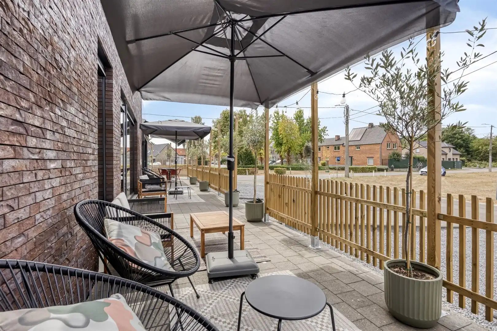 TE KOOP: Handelshuis met pizzeria & appartement in Koersel! foto 12