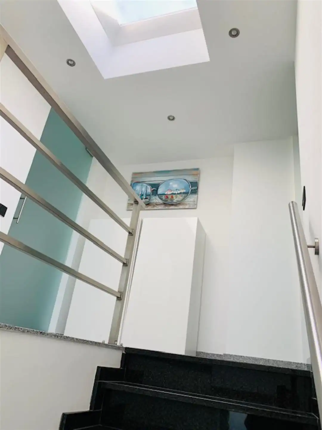 Moderne halfopen woning met 3 slaapkamers foto 13