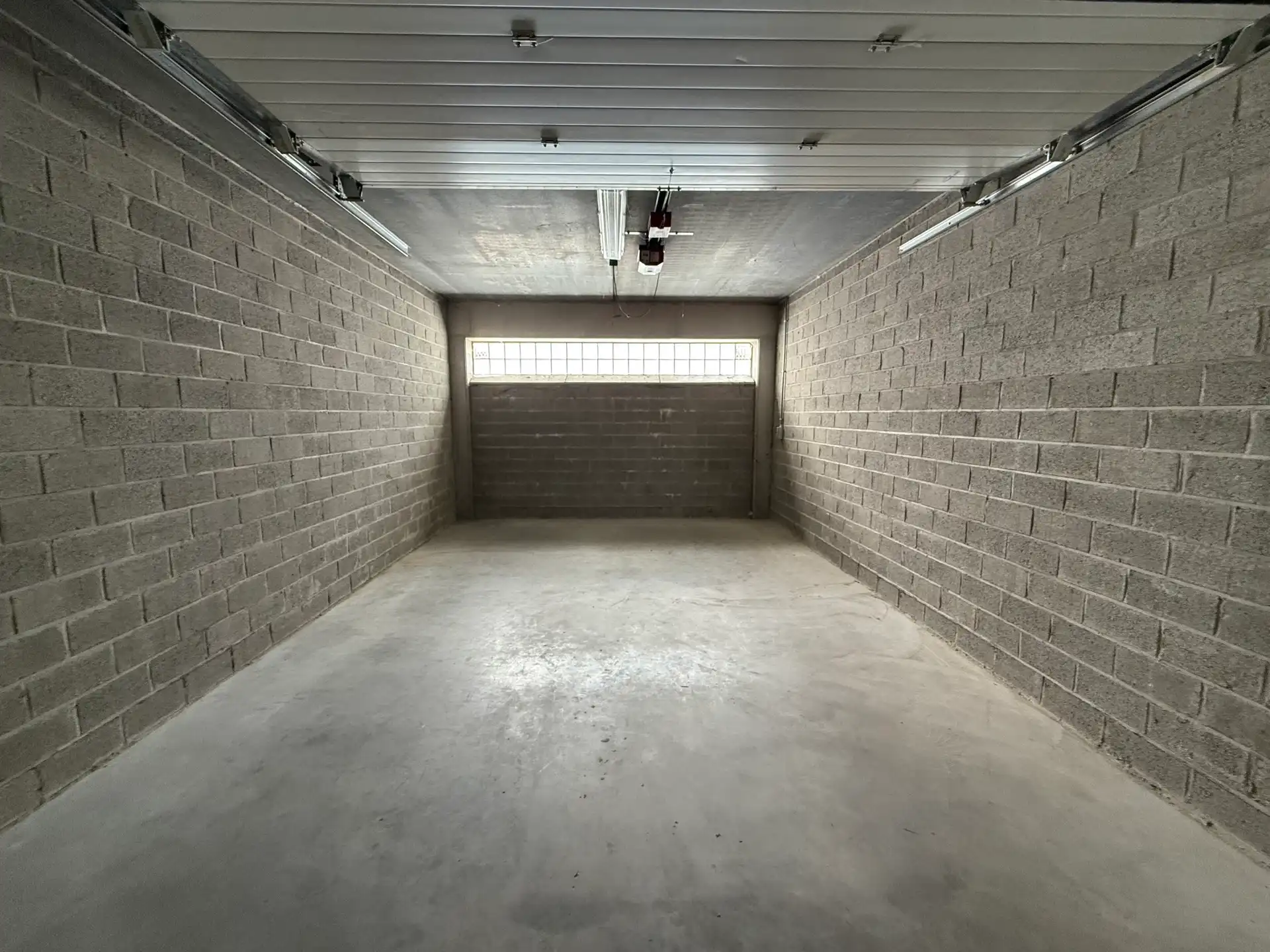 AALST - Moduleerbaar handelspand/kantoorruimte op toplocatie. foto 15