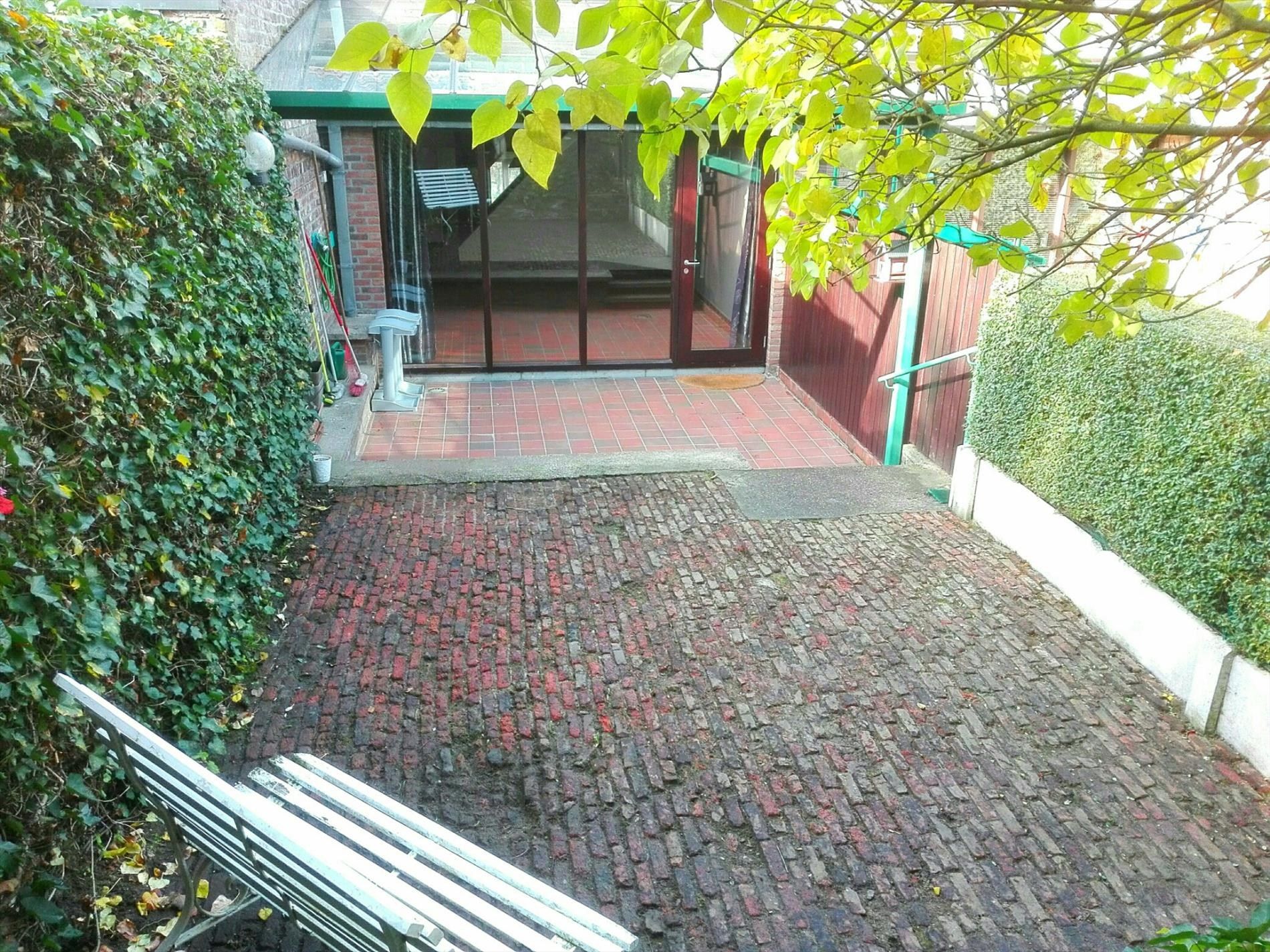 knusse stadswoning met terras foto 11