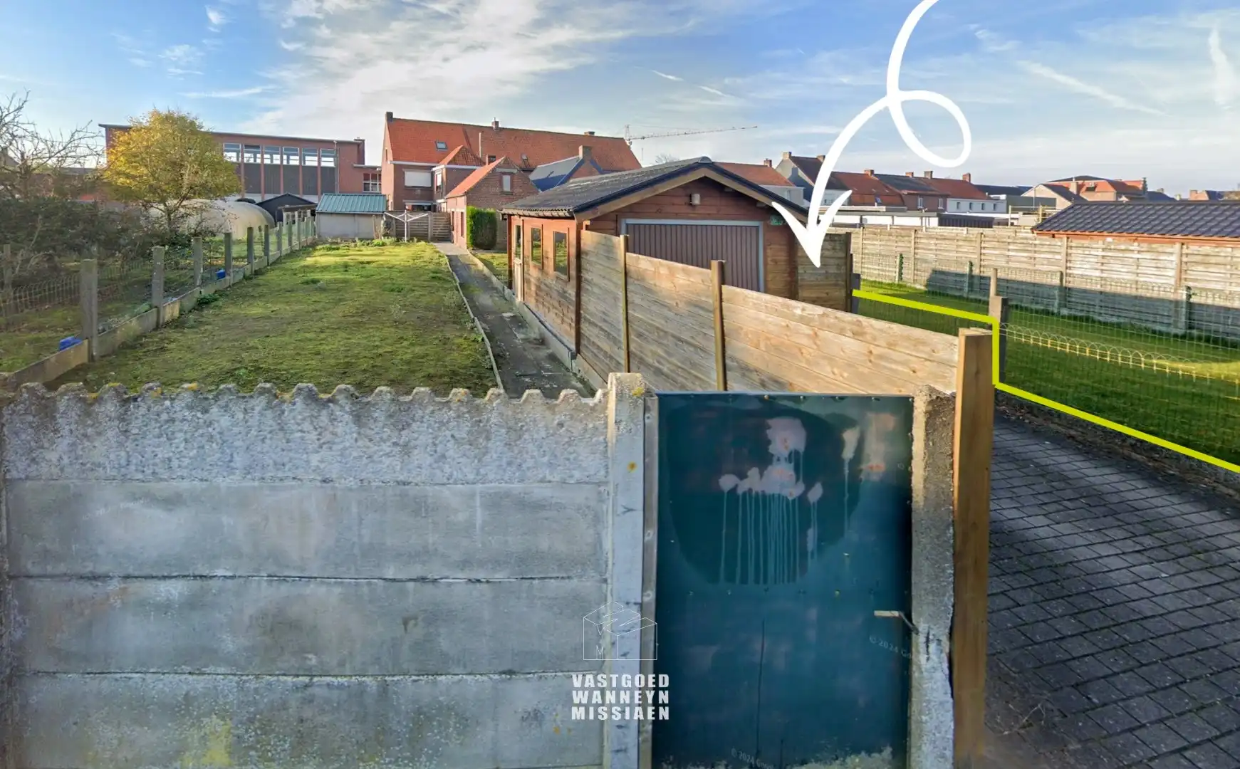 Halfopen bebouwing met 5 slaapkamers op 581m² met 2 garages en een uitweg foto 30