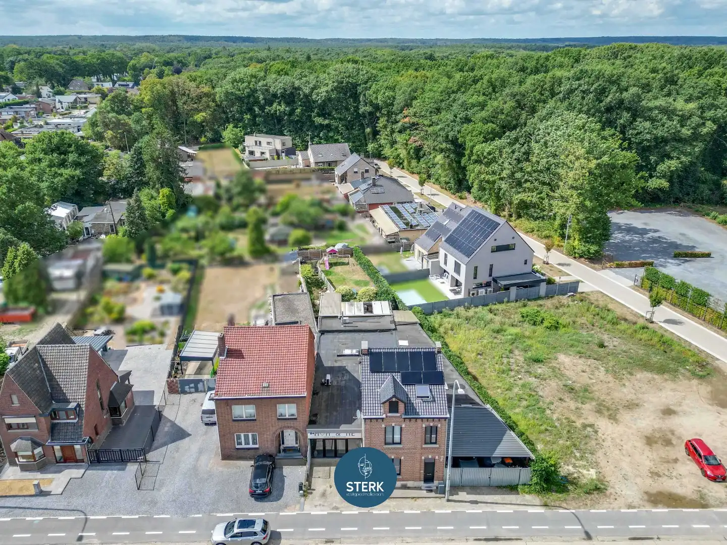 VEELZIJDIGE WONING MET HANDELSRUIMTE (448 m²) OP EEN ZICHTLOCATIE TE REKEM !  foto 29