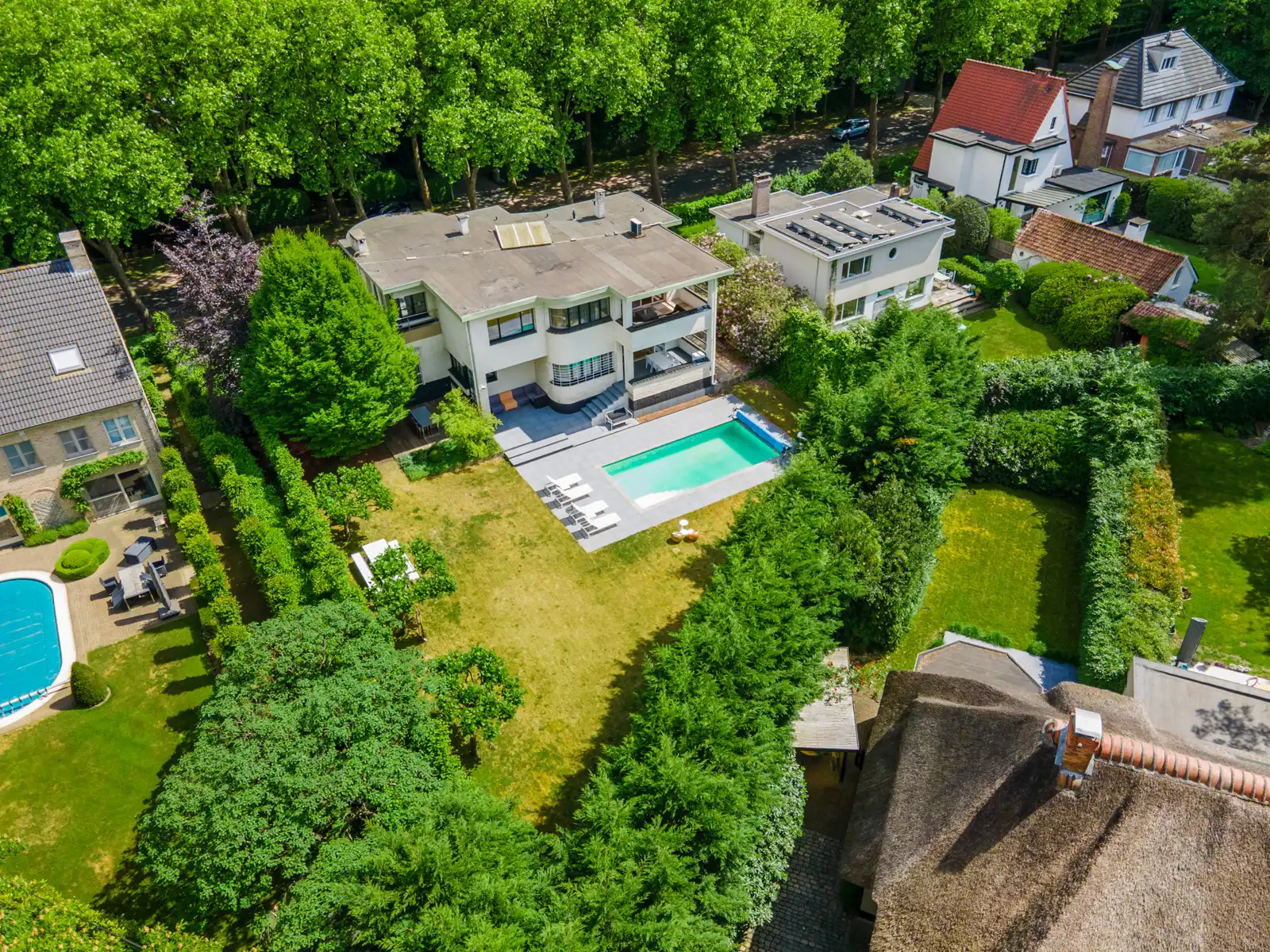 Karaktervolle Art-Deco villa op toplocatie in Brasschaat foto 6