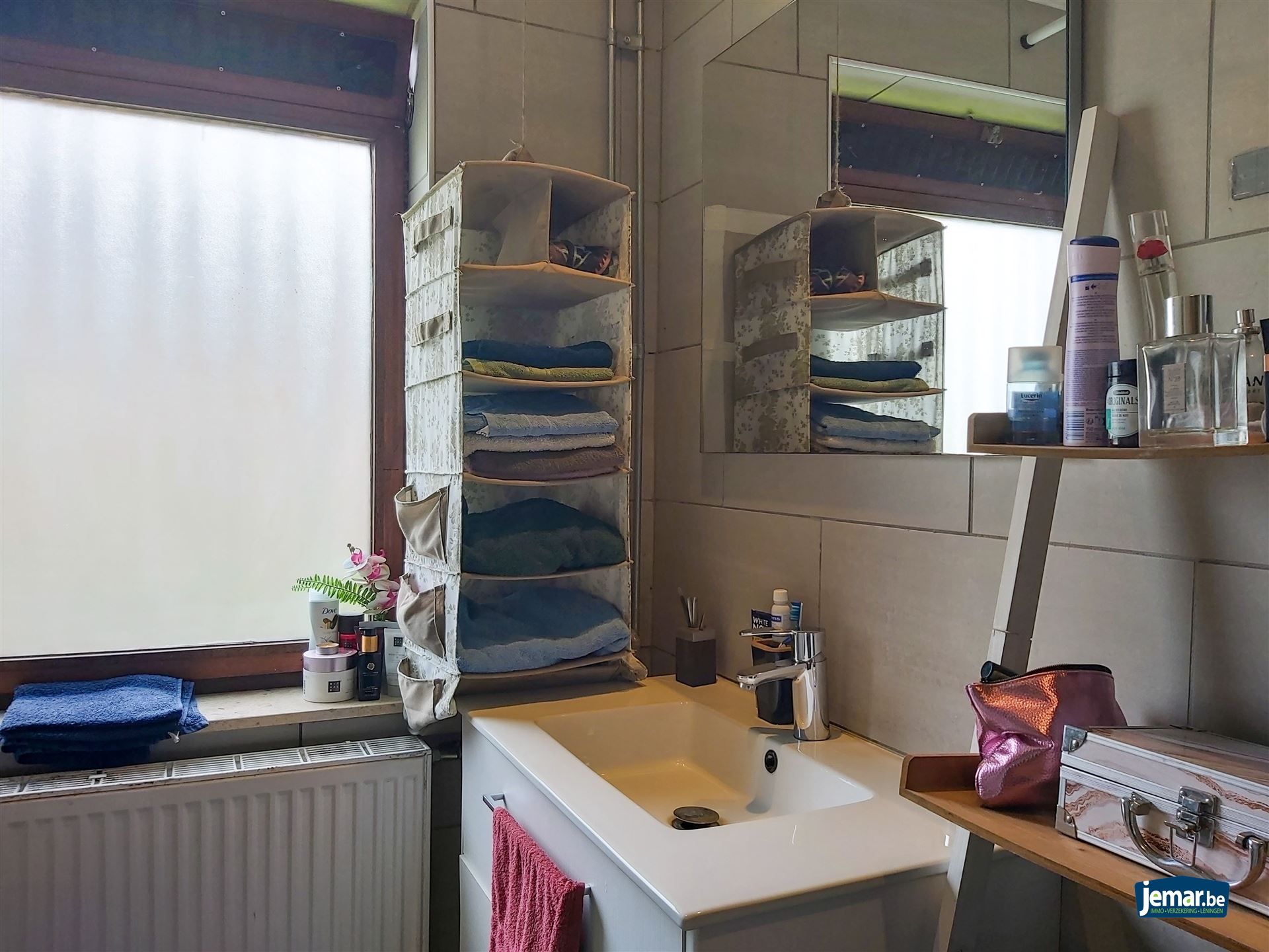 Gelijkvloerse woning met 3 slaapkamers op ruim perceel van 10are in Maasmechelen! foto 13