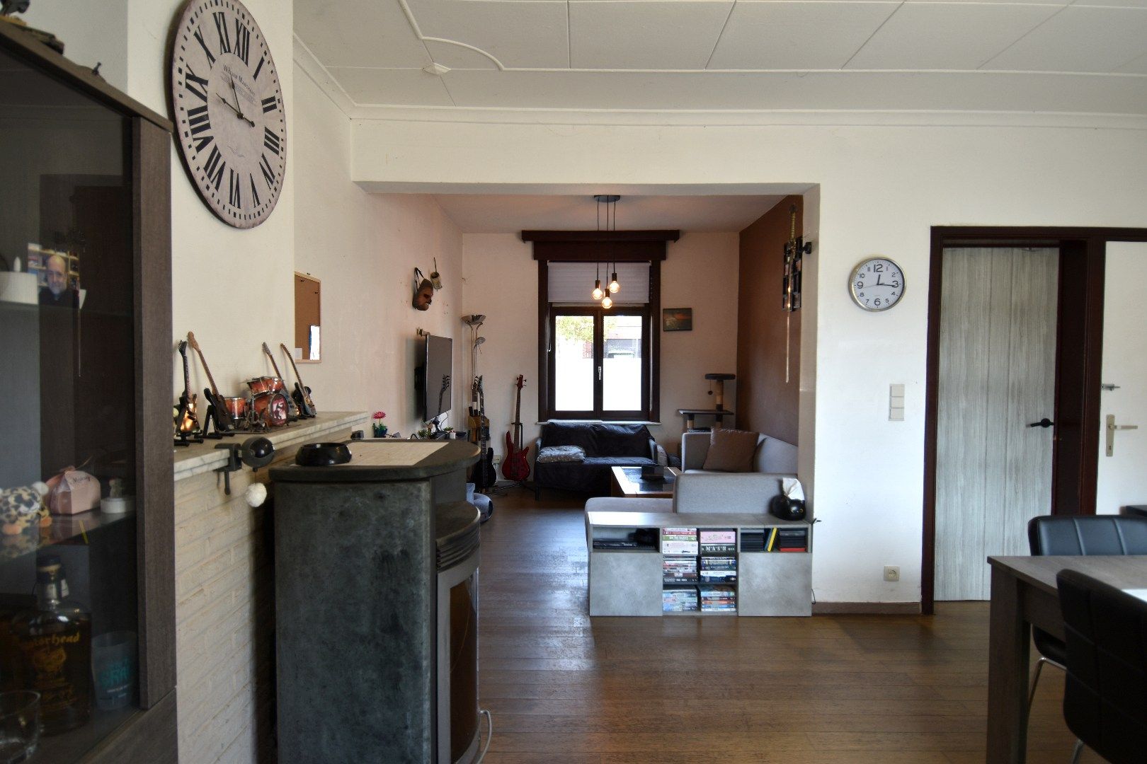 Knusse woning op een steenworp van het centrum van Gullegem foto 4