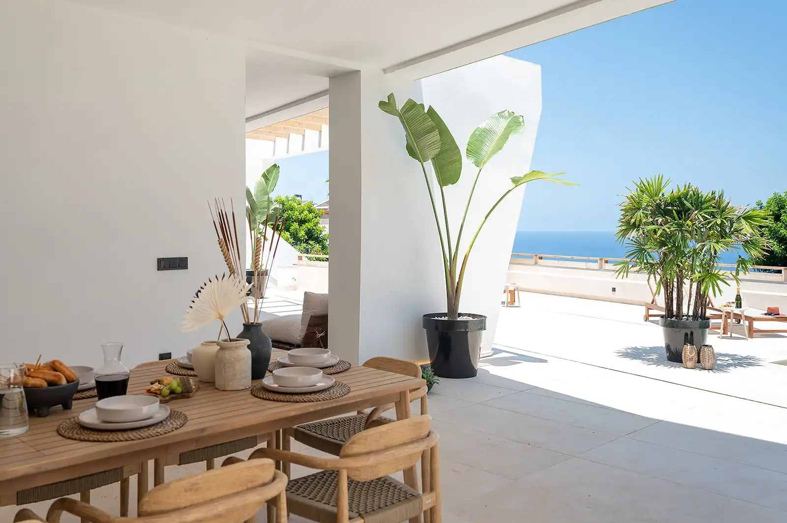 Gloednieuwe luxe villa met infinity pool en zeezicht in El Sauzal, Noord-Tenerife foto 13