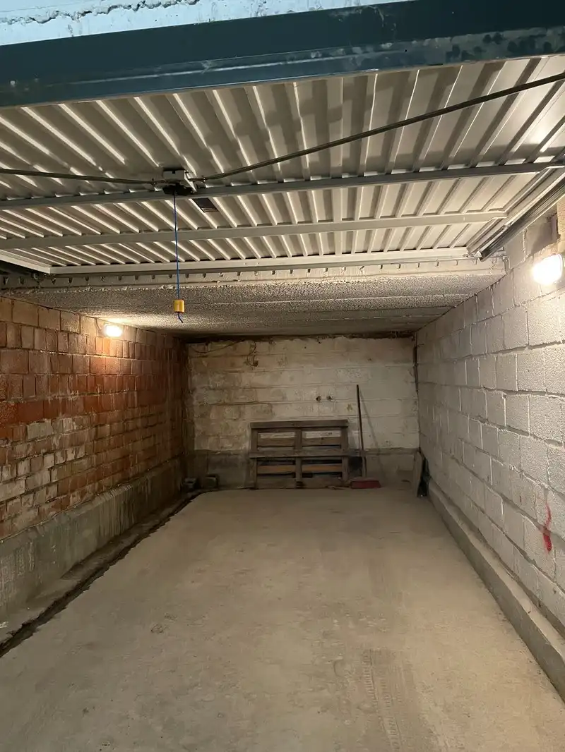 Garage te koop samen met Studio in Res Seabreeze €90 000 foto {{pictureIndex}}