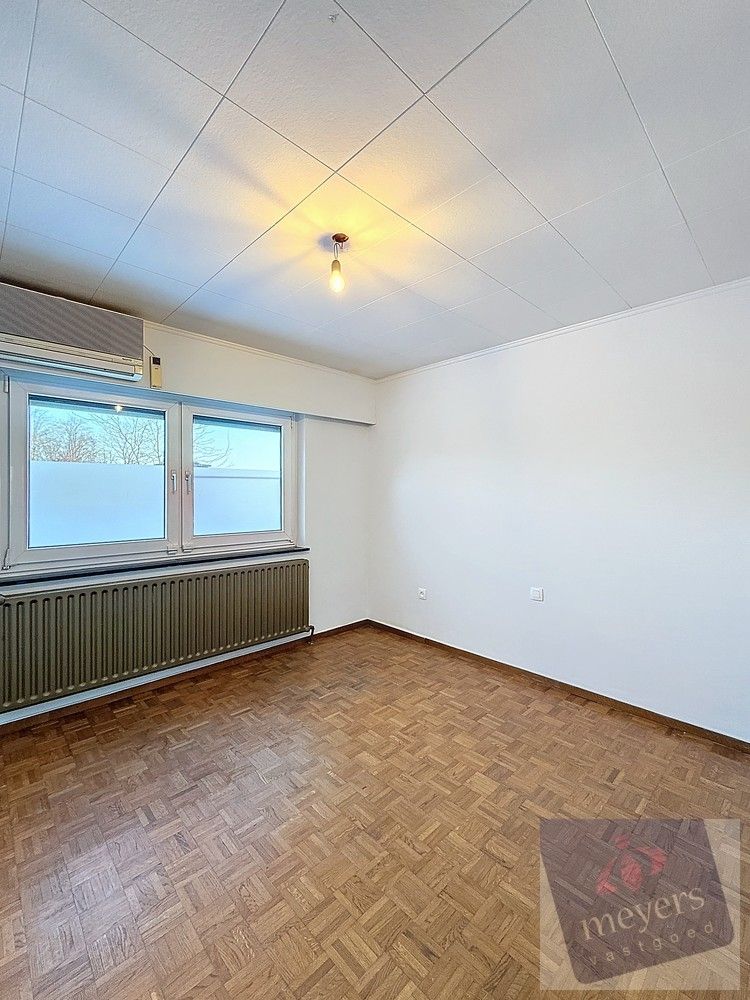 INSTAPKLARE GEZINSWONING MET RUIMTE VOOR PRAKTIJK – HASSELT foto 25