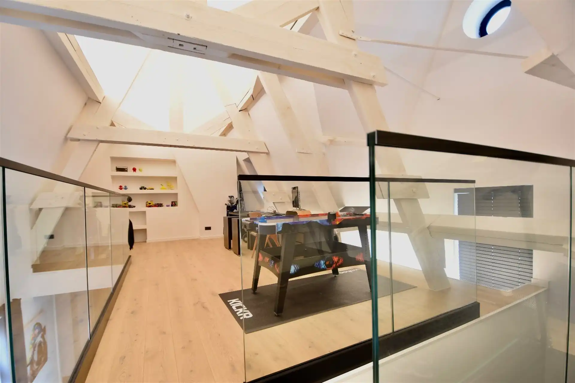 Luxueus appartement op een toplocatie in Sint-Niklaas foto 11