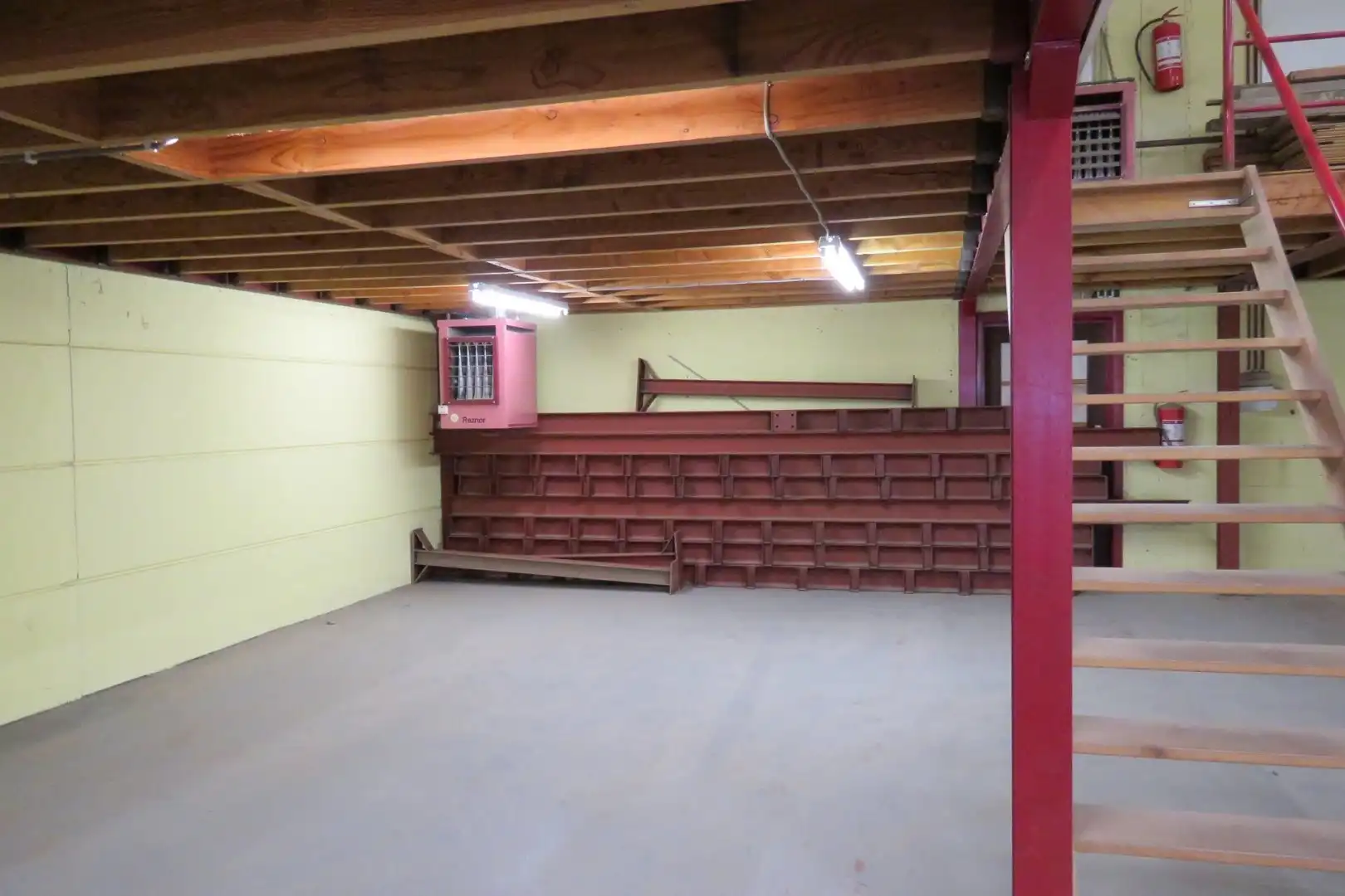 Loods/opslagruimte (250 m²), Torhout foto 8