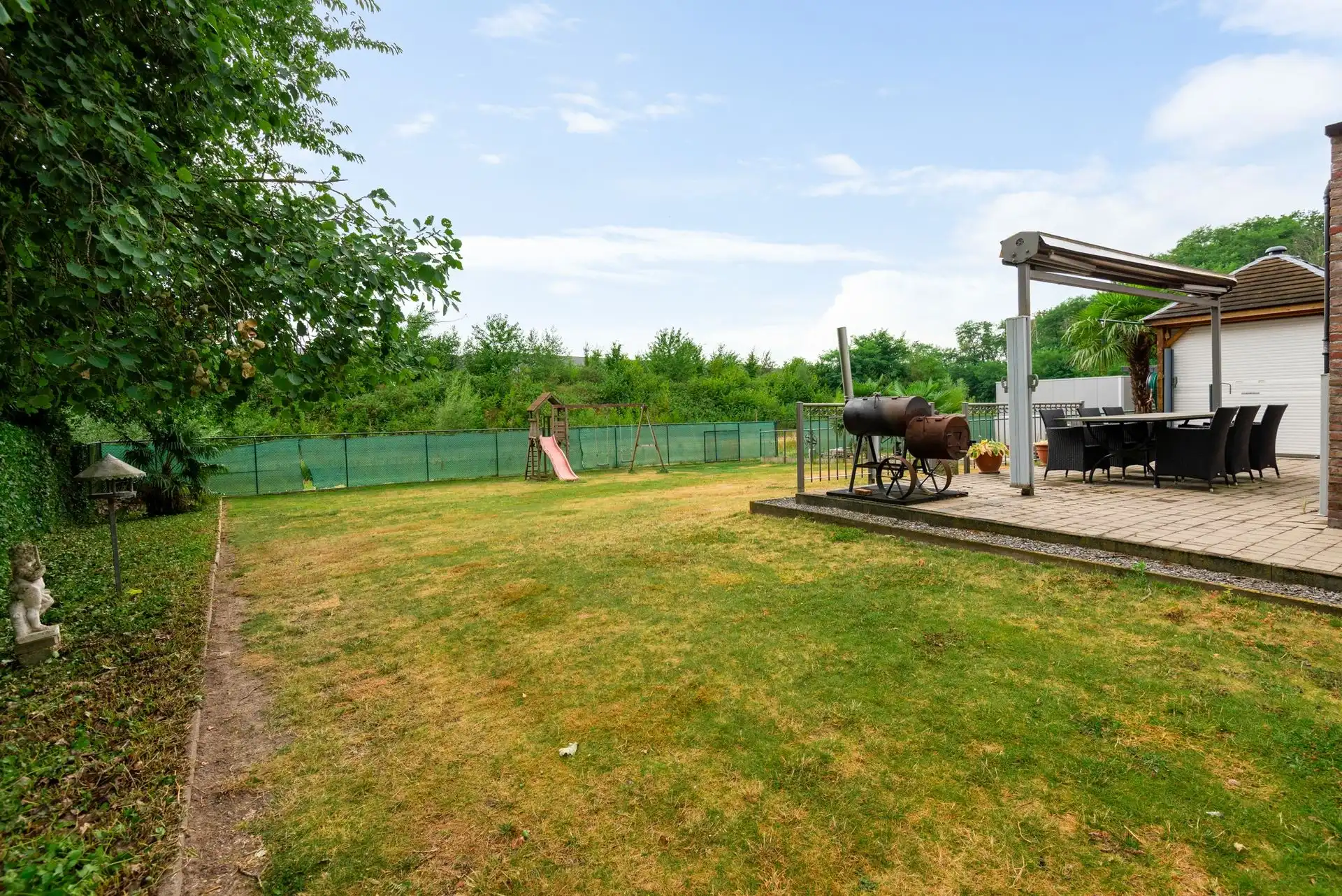 ZEER RUSTIG GELEGEN VILLA TE KOOP foto 17