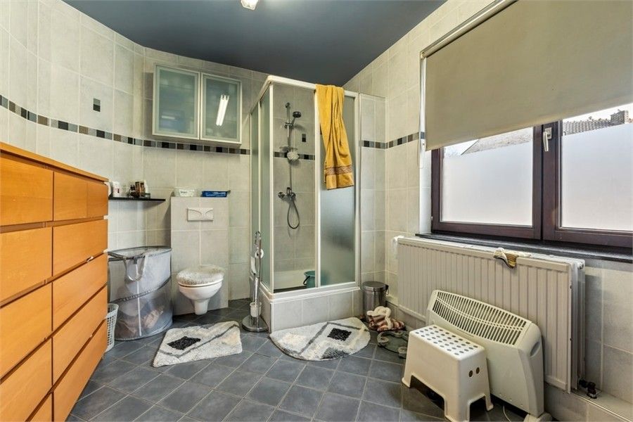 KNUSSE WONING MET GARAGE VLAKBIJ HET CENTRUM VAN TONGEREN foto 19