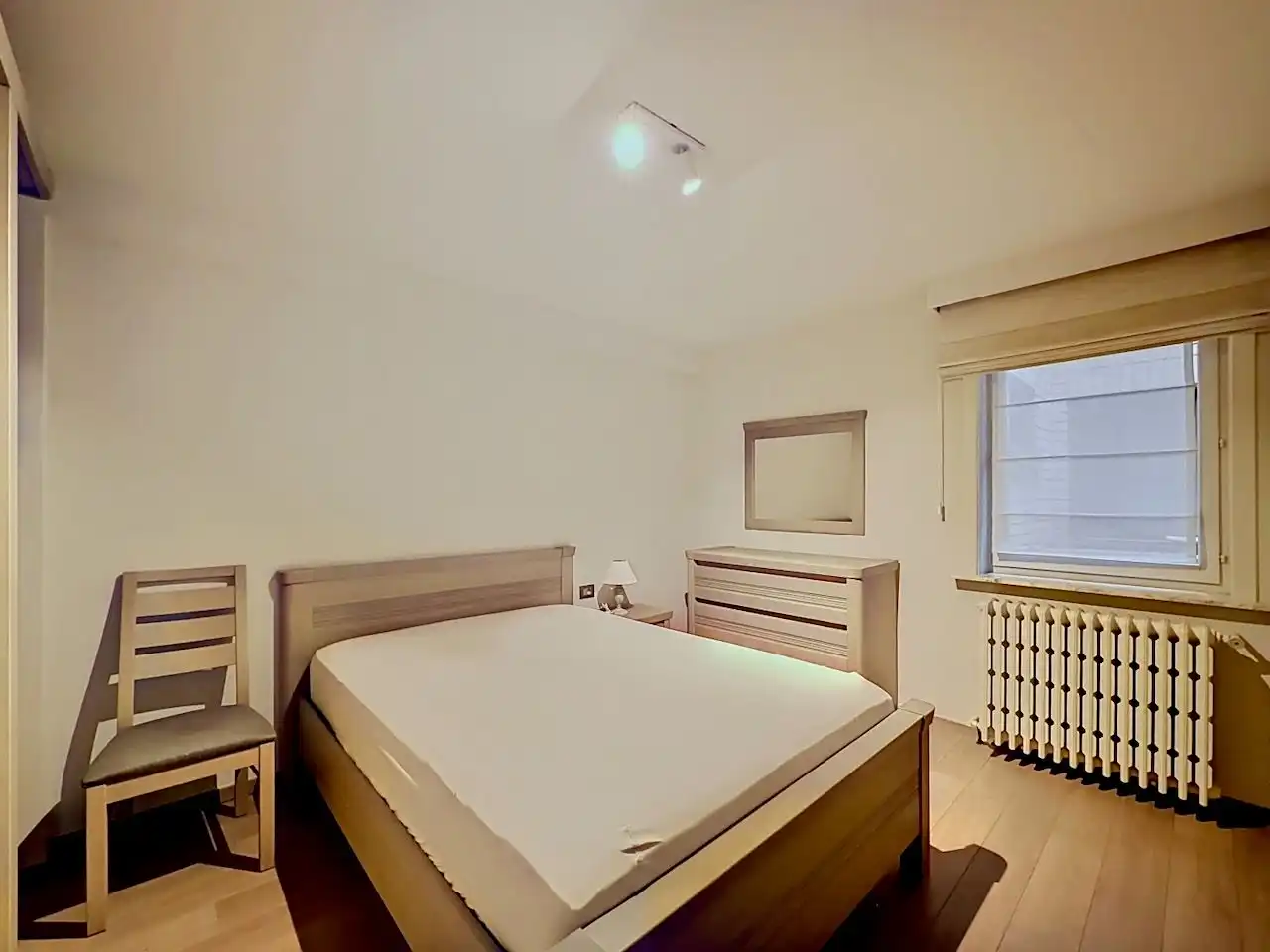 Gezellig 2-slaapkamerappartement op de 5de verdieping gelegen op de Graaf d’Ursellaan foto 13