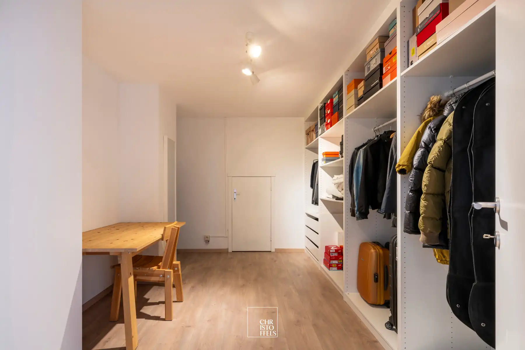 Elegante villa (384m²) op perceel van 1.349m² foto 12