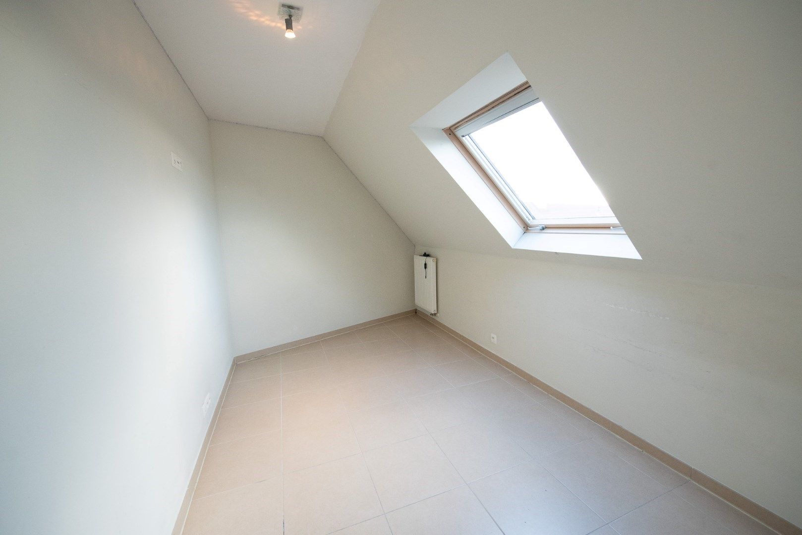 Lichtrijk appartement met 3 slaapkamers in Centrum Waregem foto 14