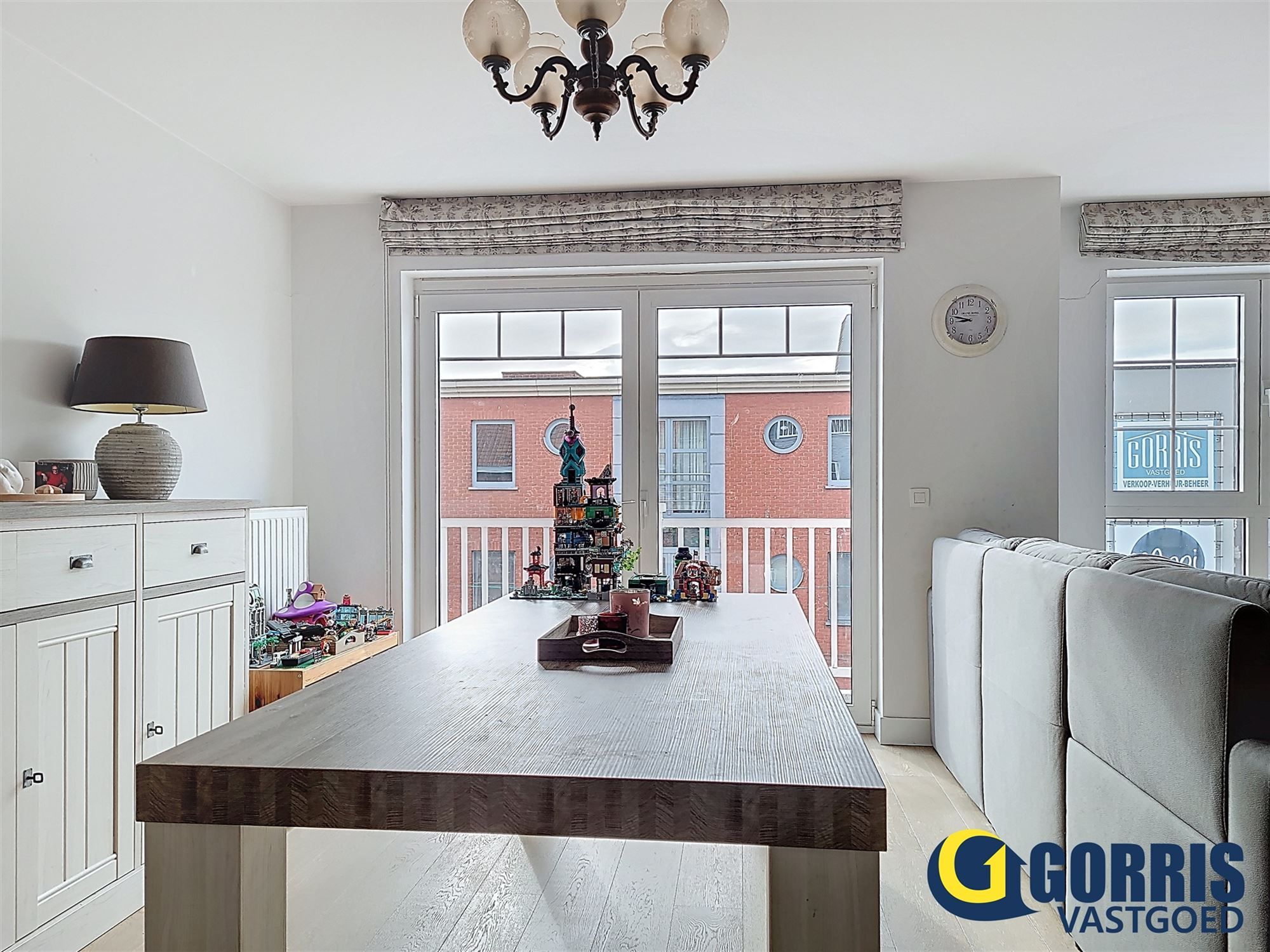 Mooi appartement met 2 slaapkamers foto 2