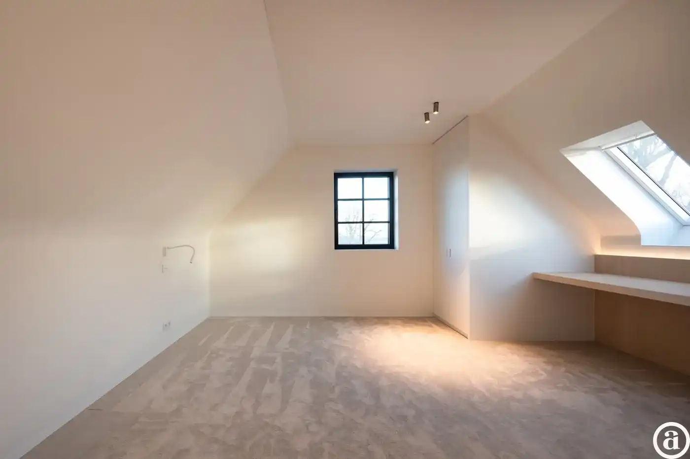 Instapklare nieuwbouwvilla met 5 slaapkamers en zuidgerichte tuin.  foto 34