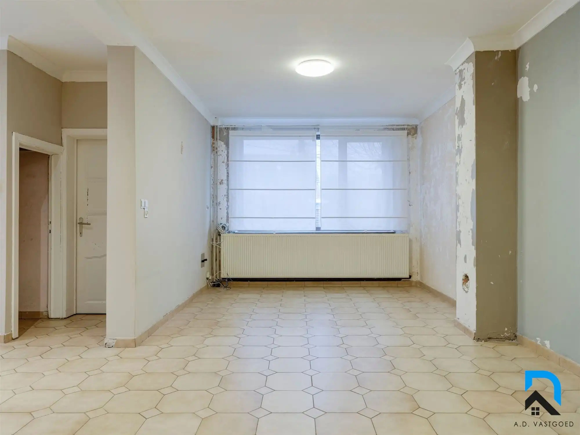 Mooie woning met tuin en garage foto 8