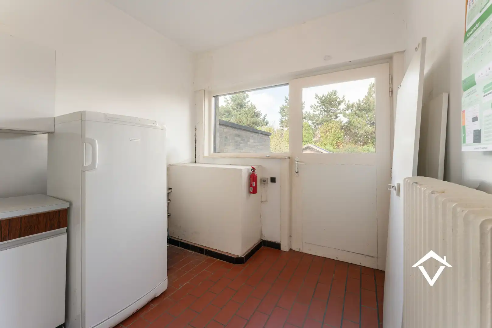 Woning met 4 slaapkamers en garage te Koekelare foto 12
