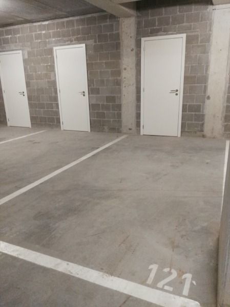Recent1-slpk app met uitzicht op het groen + terras + autostaanplaats en kelder foto 16