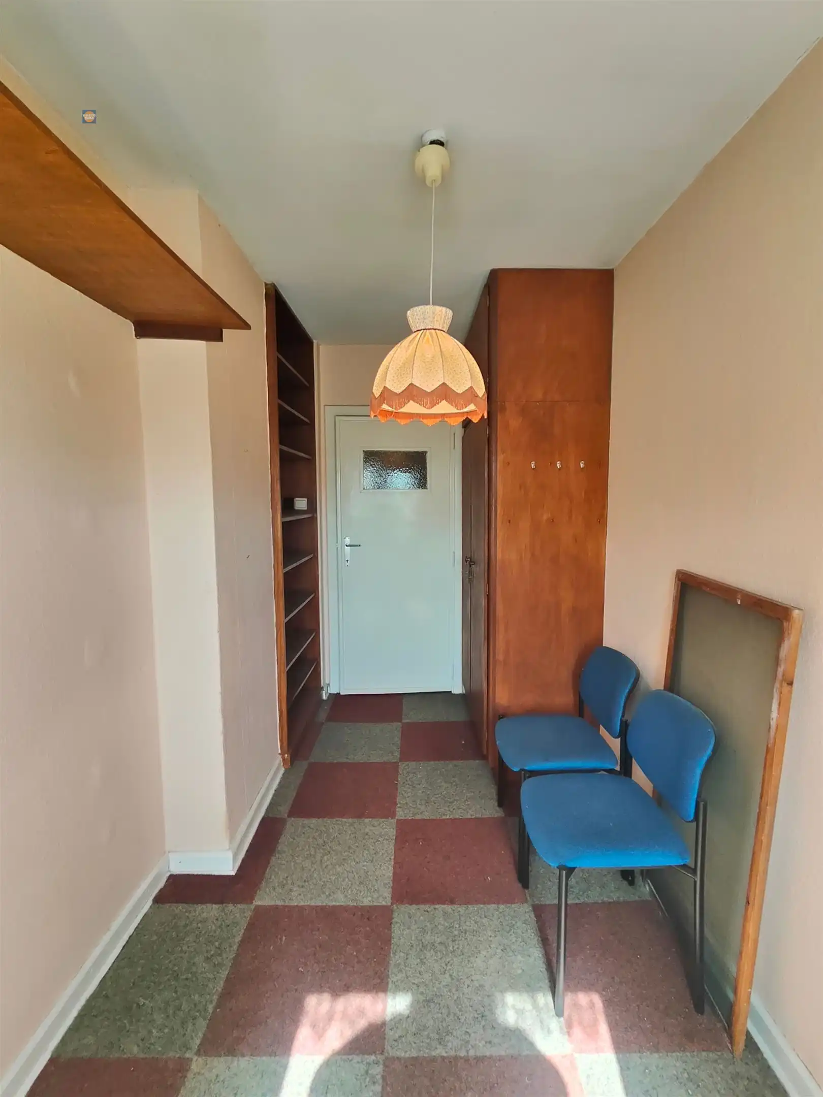 Karaktervolle te renoveren woning met 3 slaapkamers en tuin in Denderleeuw foto 5
