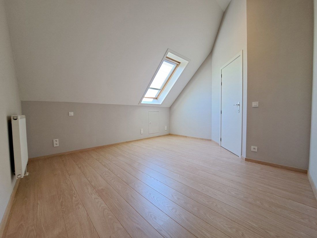 Perfect onderhouden rijwoning te Lommel foto 20