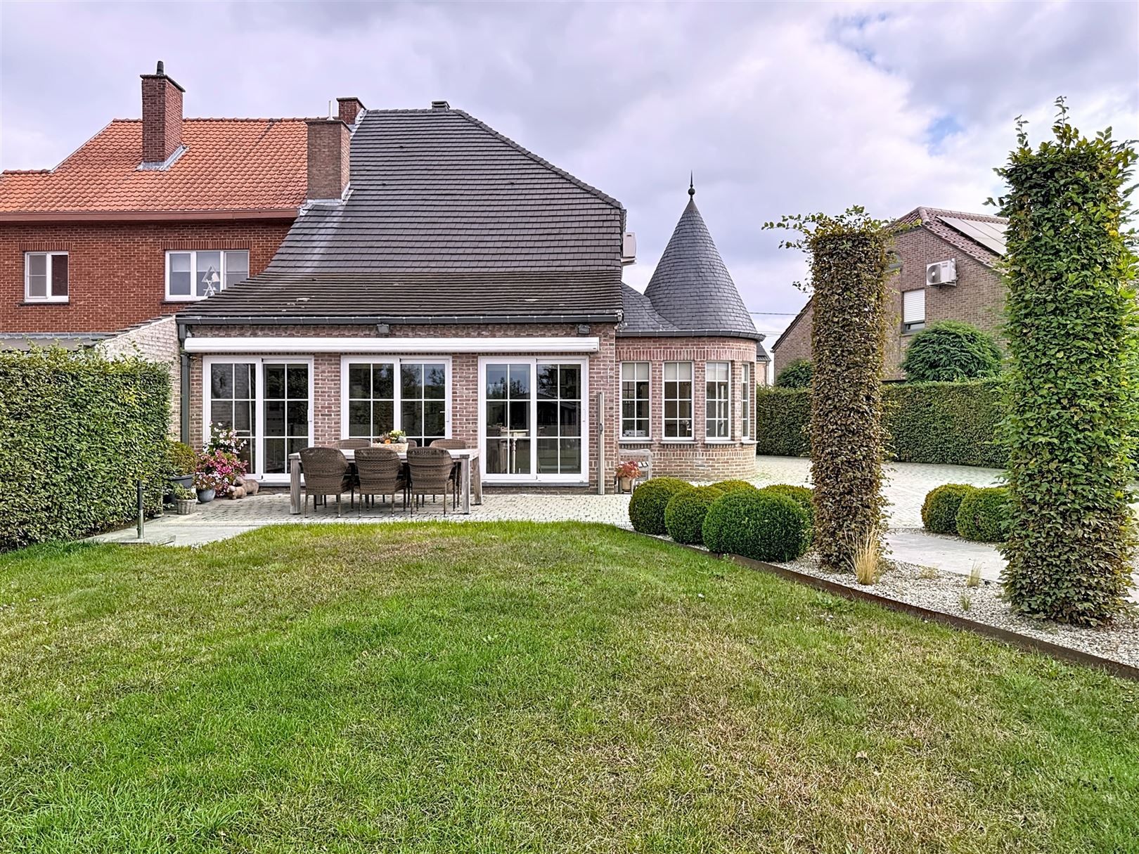 Instapklare woning, 2 slpks + inrichtb. zolder, tuin, 10a 85ca foto 34
