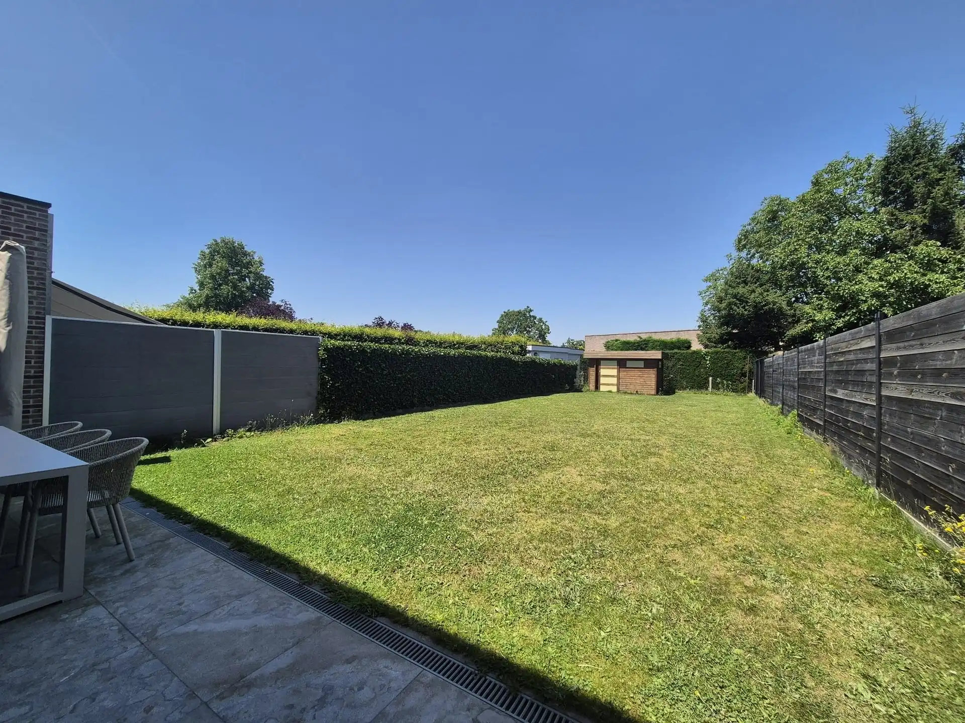 Mooi en prima gelegen ruime woning met tuin. foto 13