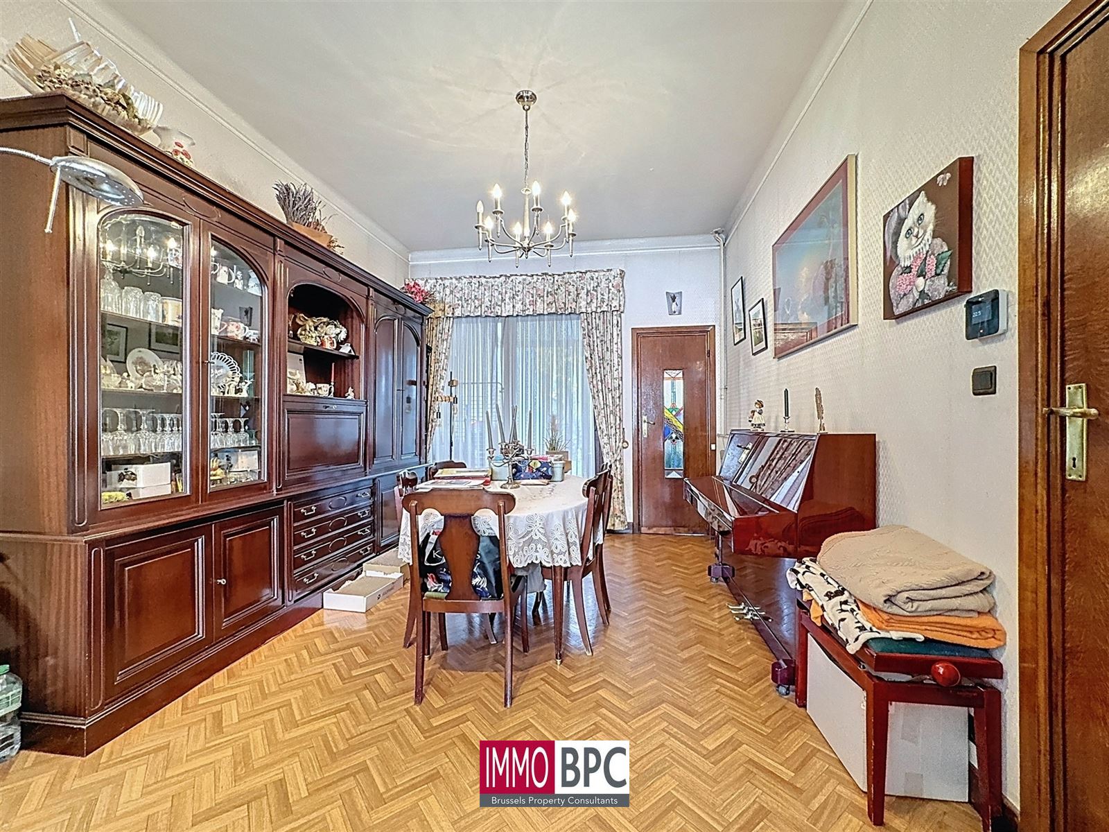 Charmante opbrengsteigendom of meergezinswoning met tuin, terrassen en garage in rustige straat van Anderlecht foto 11