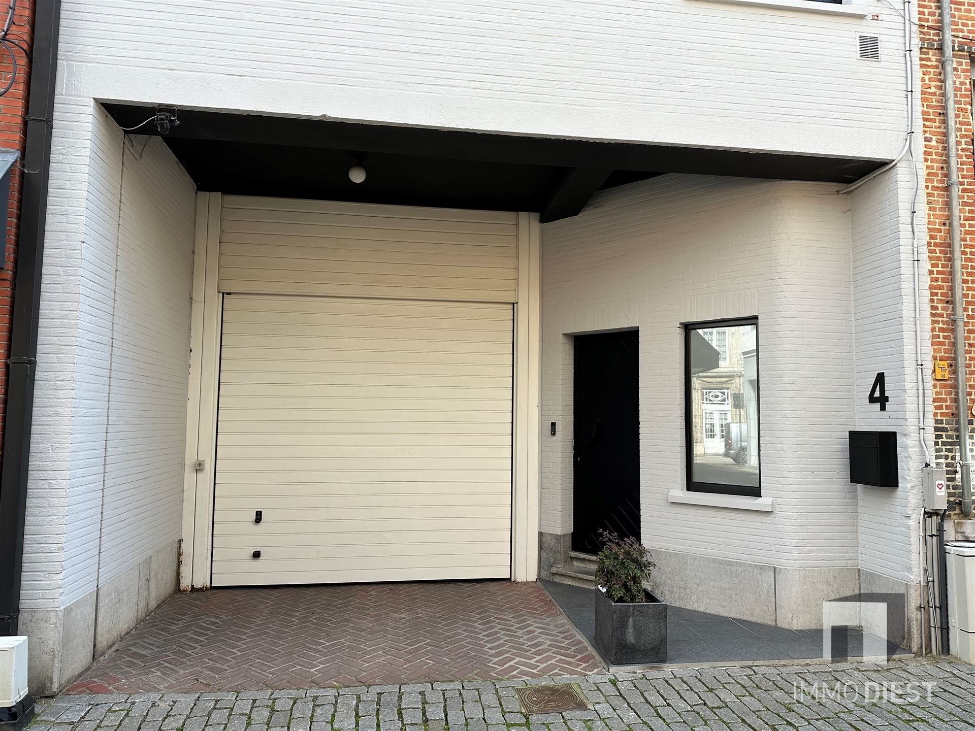 Building centrum Diest - handelspand, 2 appartementen en parking foto 25