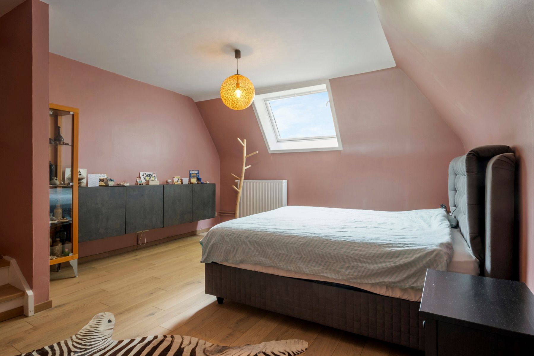 Prachtige villa met ruime tuin op unieke locatie in Gistel! foto 8