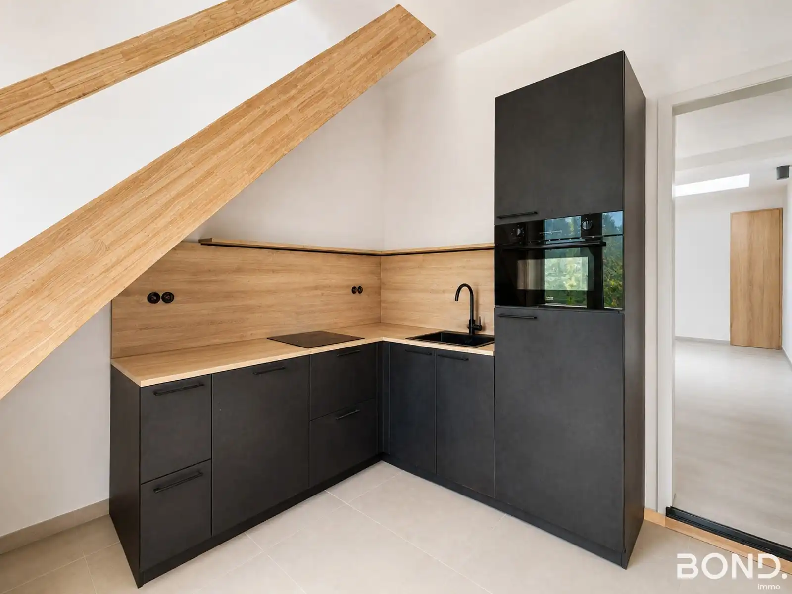 Woning met 3 slaapkamers aan gegeerde Vaartkom foto 3