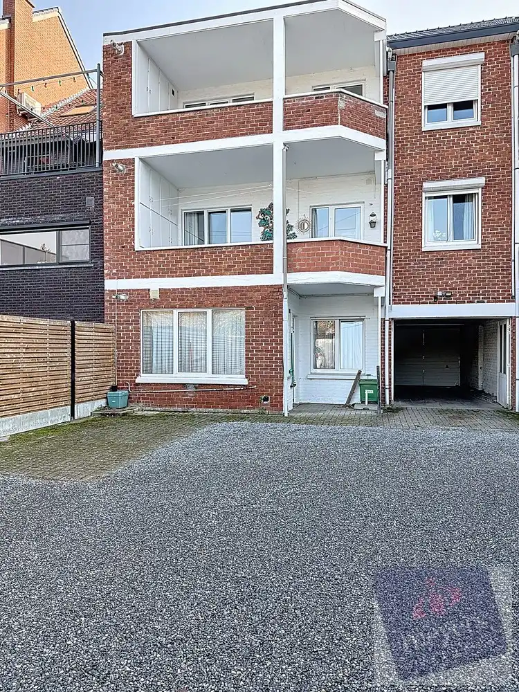 Gezellig gelijkvloers appartement met autostaanplaats in het centrum van Hasselt foto 11