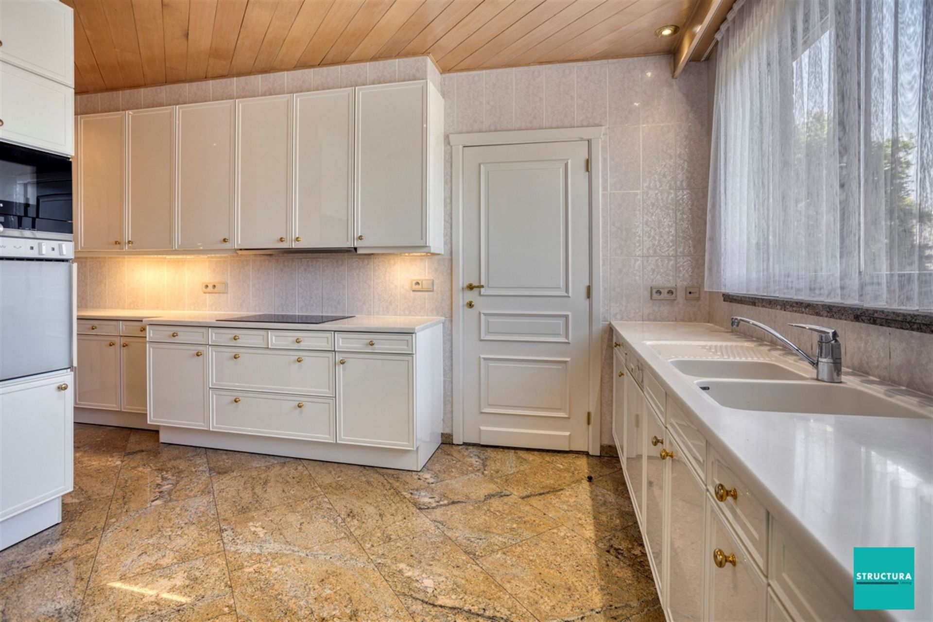 Fantastisch penthouse met 2 zonneterrassen

. foto 8