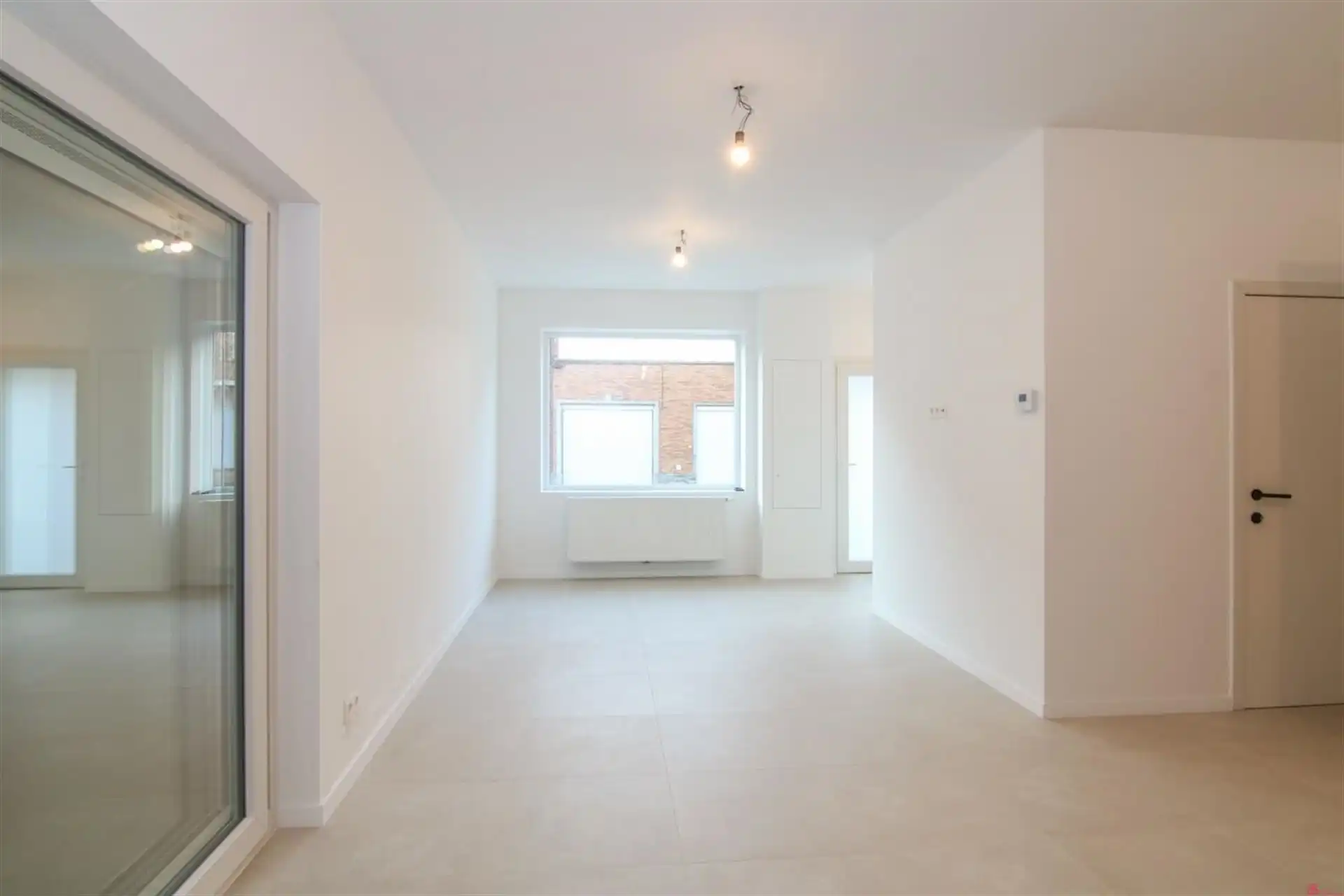 Mooi vernieuwde woning op Pius-X foto 8