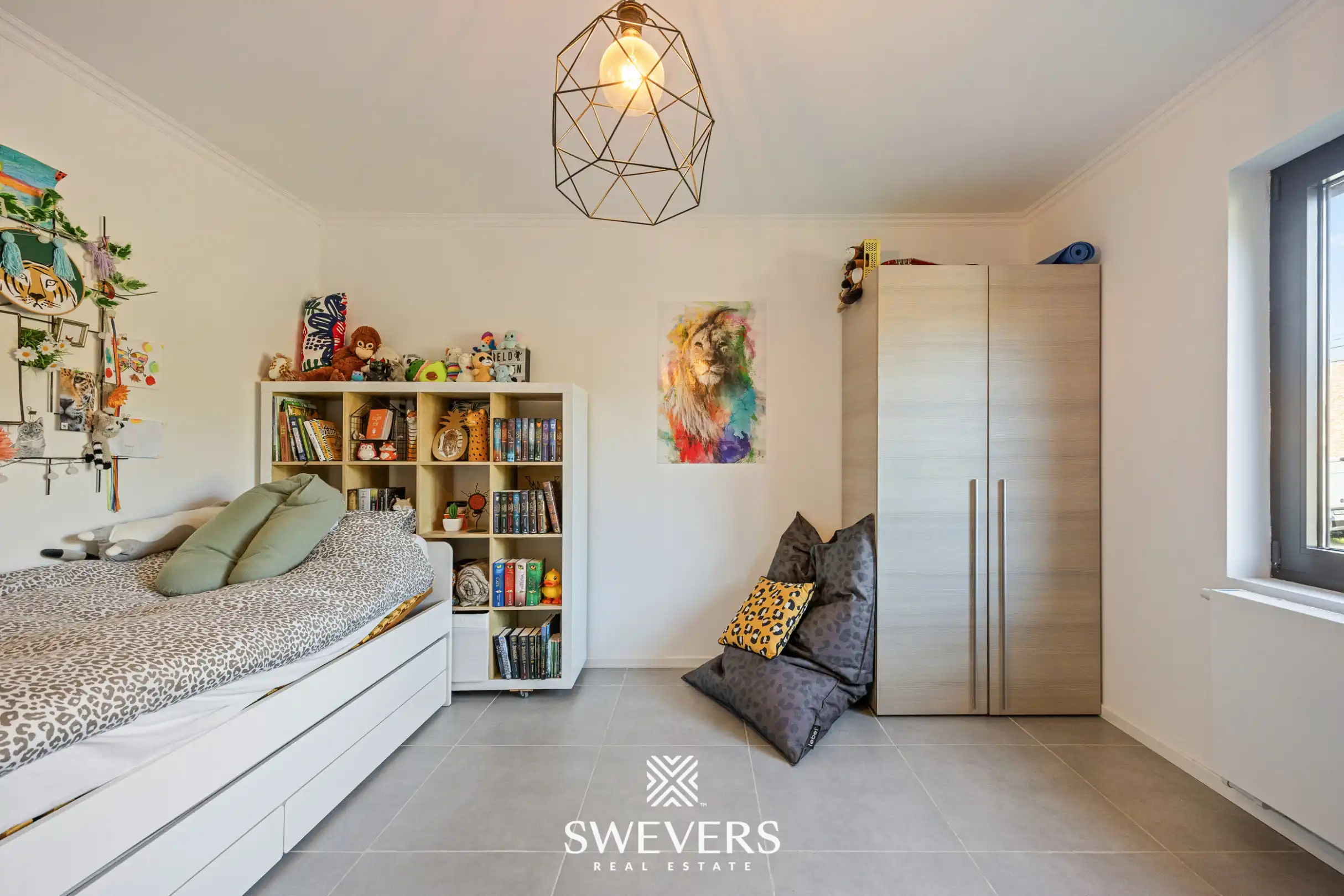 Ruime woning met magazijn in KMO-zone te Tongeren foto 9
