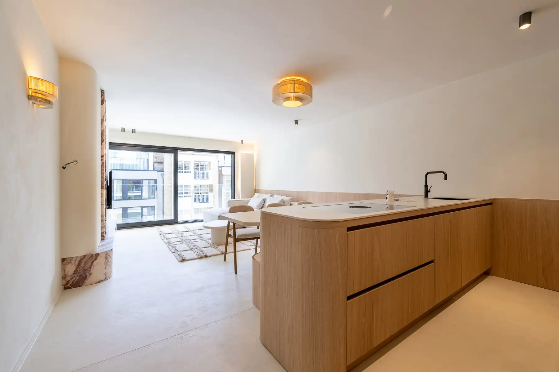Volledig gerenoveerd appartement op centrale ligging foto 9