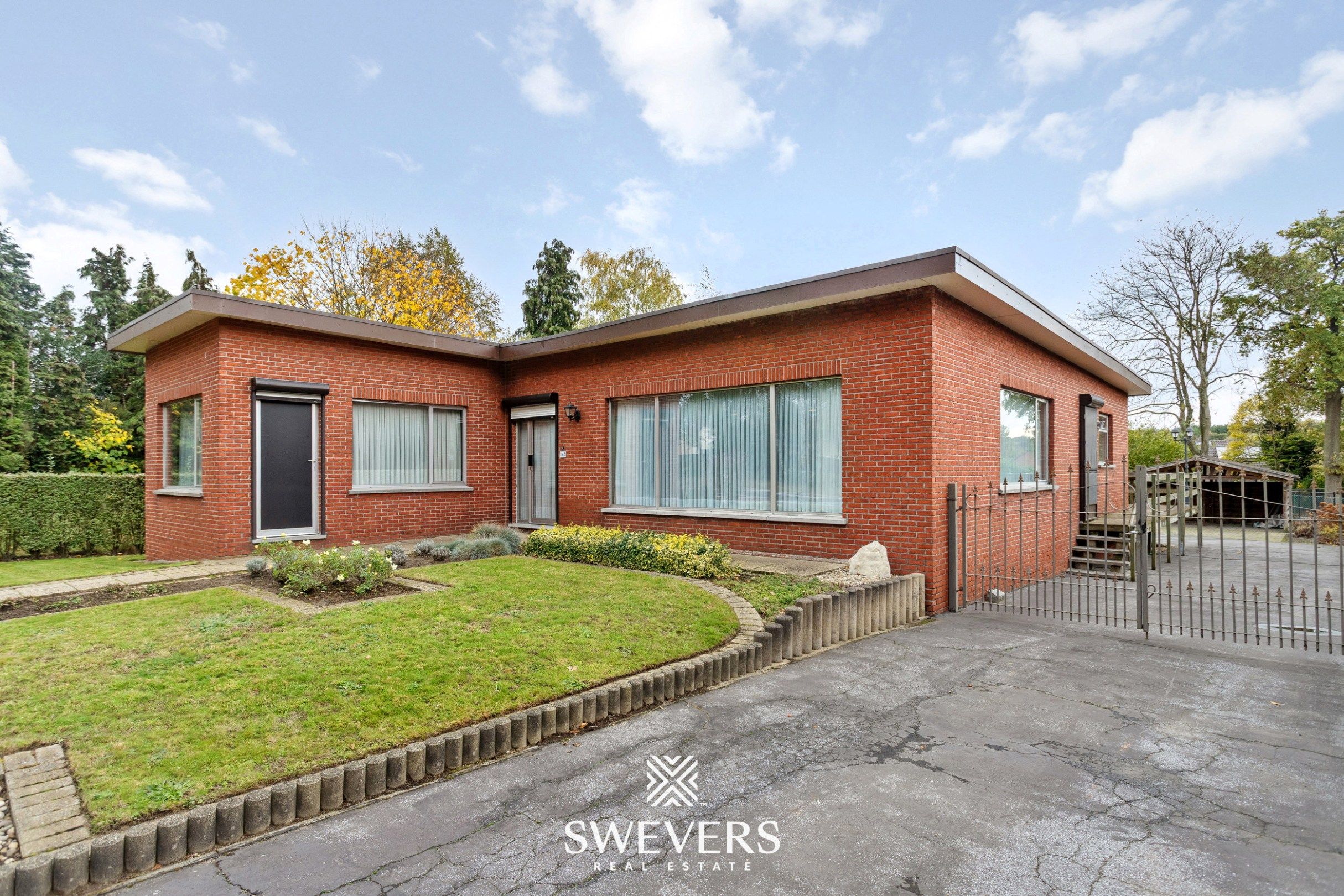 Gelijkvloerse woning met 4 slaapkamers op 8a85 te Viversel. foto 30