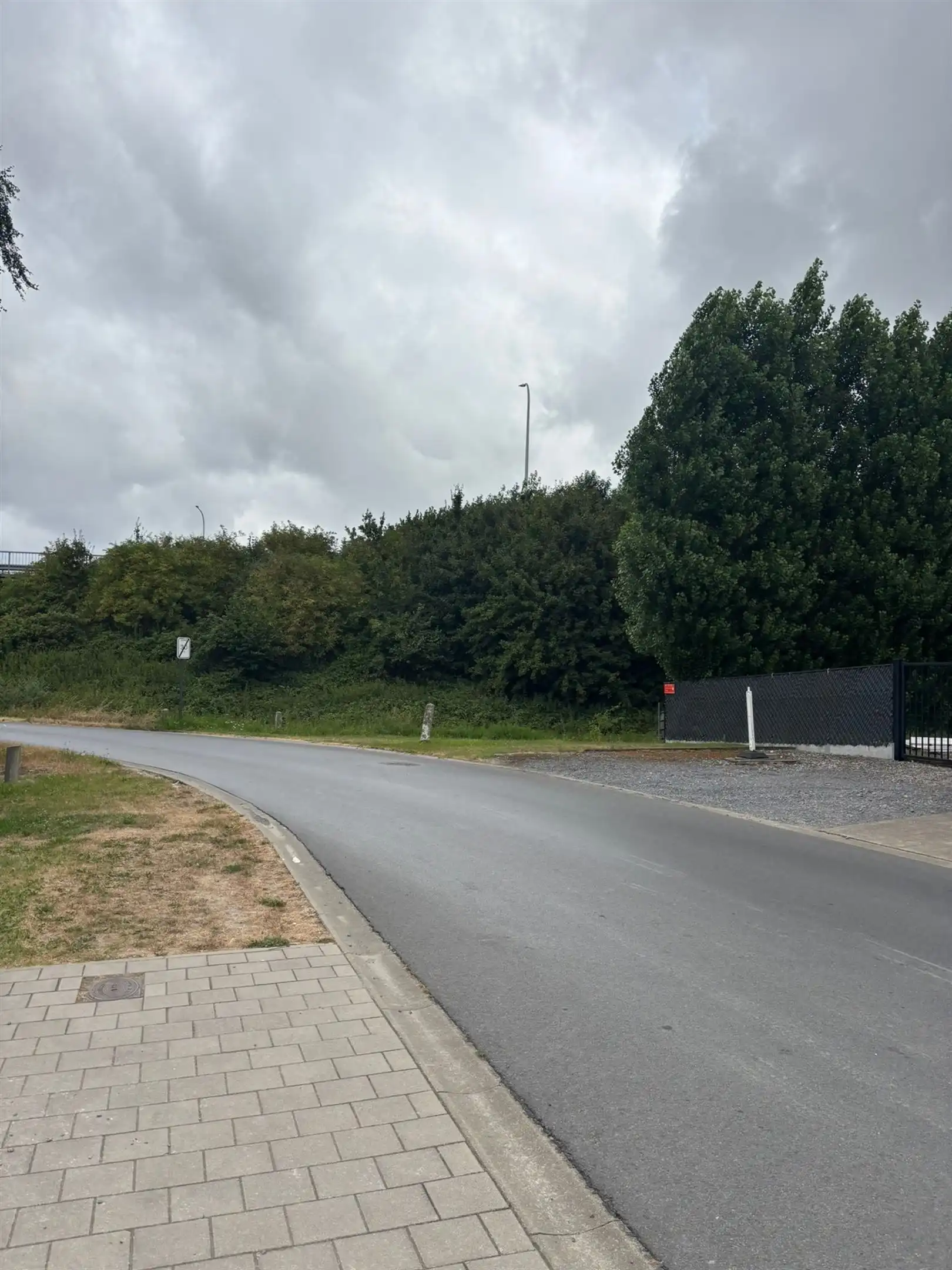 Halfopen bebouwing met 3 slpk's foto 15