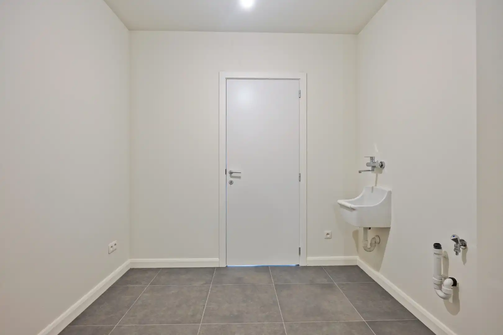 Kwalitatief afgewerkte en ruime nieuwbouw (HOB) met 3 ruime slpks op 412 m² te Olen ! foto 11