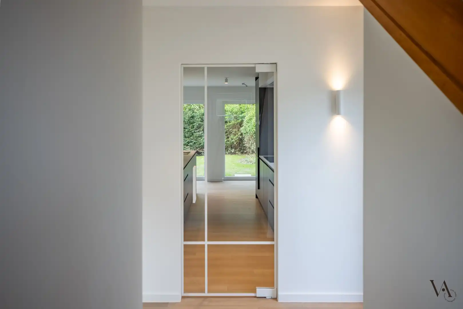 Modern gerenoveerde woning met 3 slaapkamers en tuin op groene toplocatie in Leuven foto 4