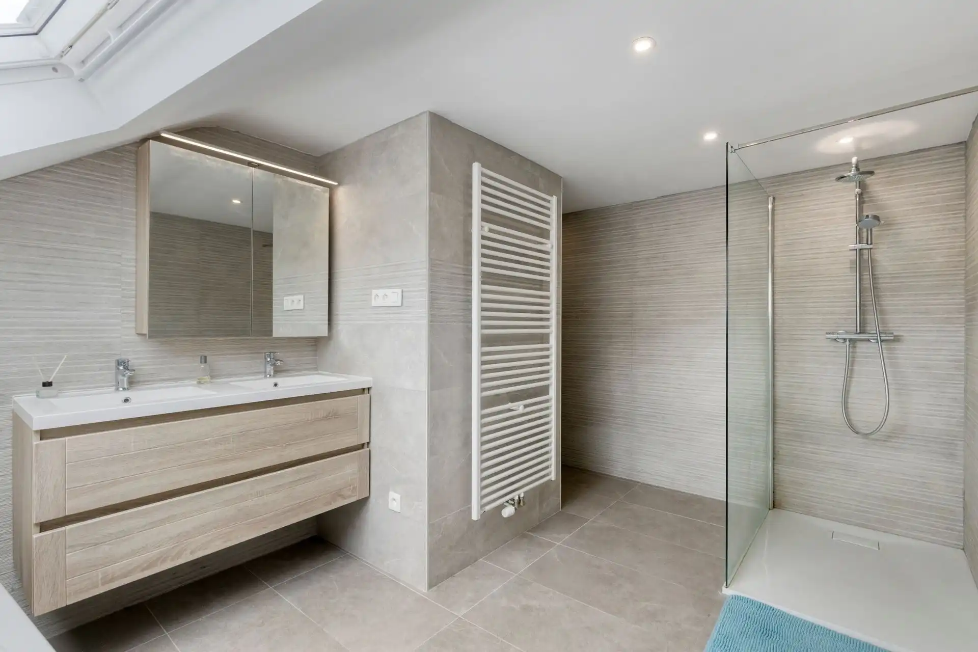 4-gevelwoning met potentieel en een mooie tuin foto 21
