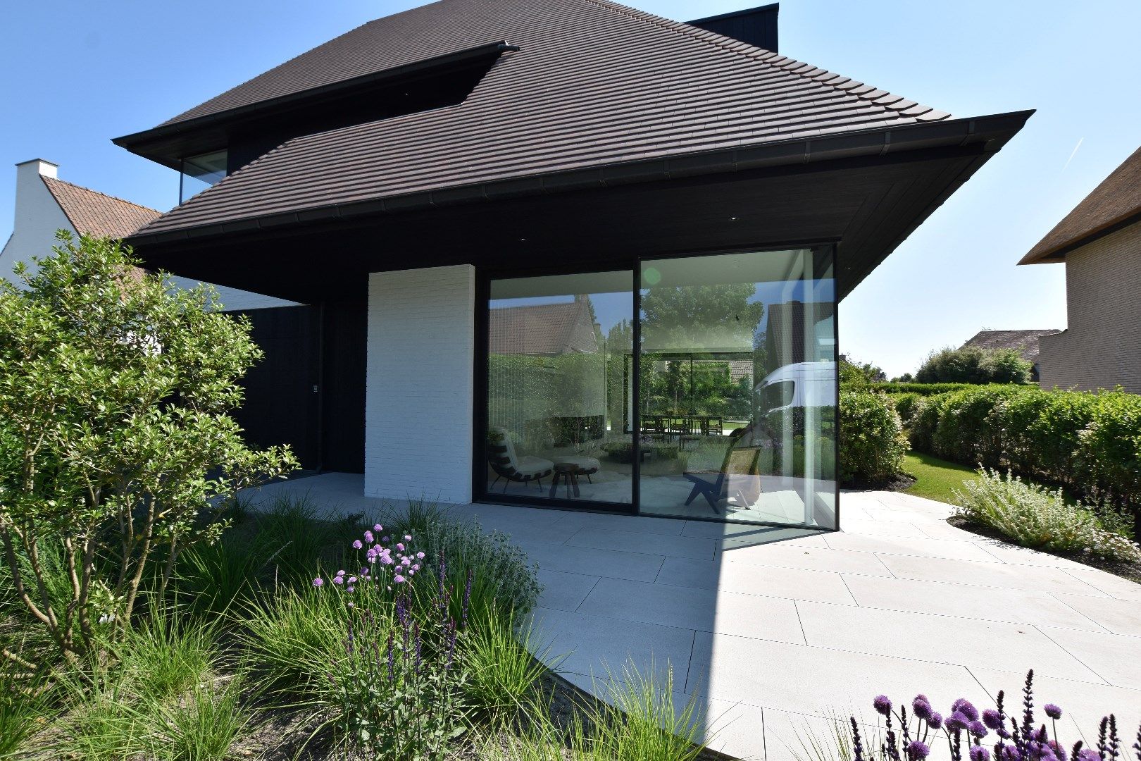 Prachtige nieuwbouwvilla met hoogwaardige afwerking in een residentiële wijk te Knokke foto 17