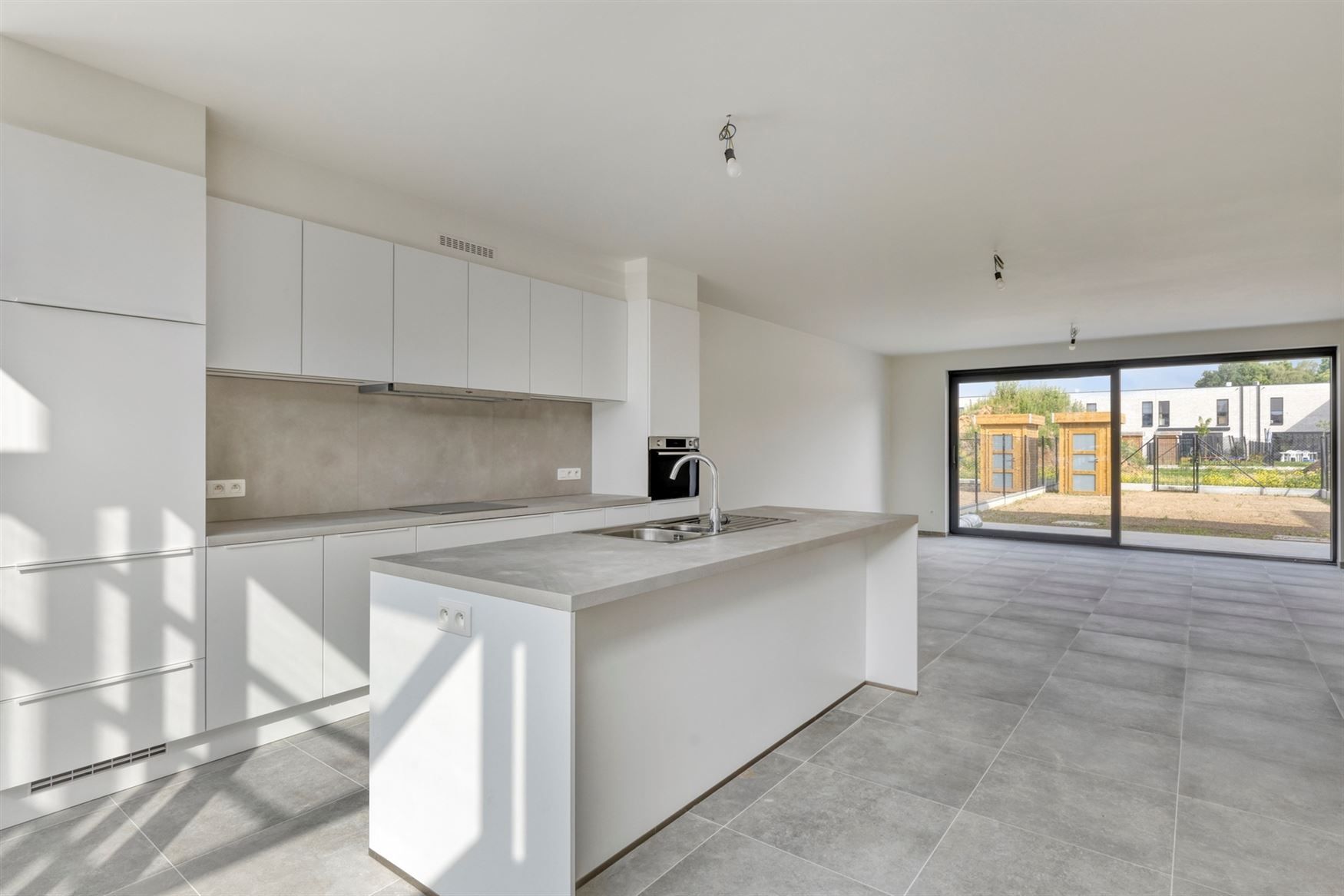 Nieuwbouwwoning foto {{pictureIndex}}