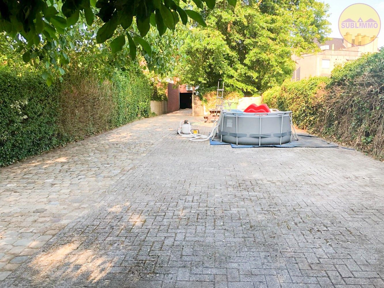Instapklare woonst met handelspand te koop in hartje Geel foto 22