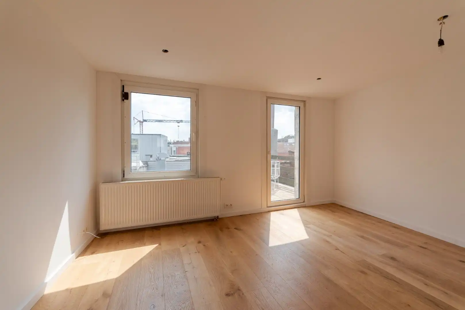 Gerenoveerd appartement met terras, op topligging foto 2