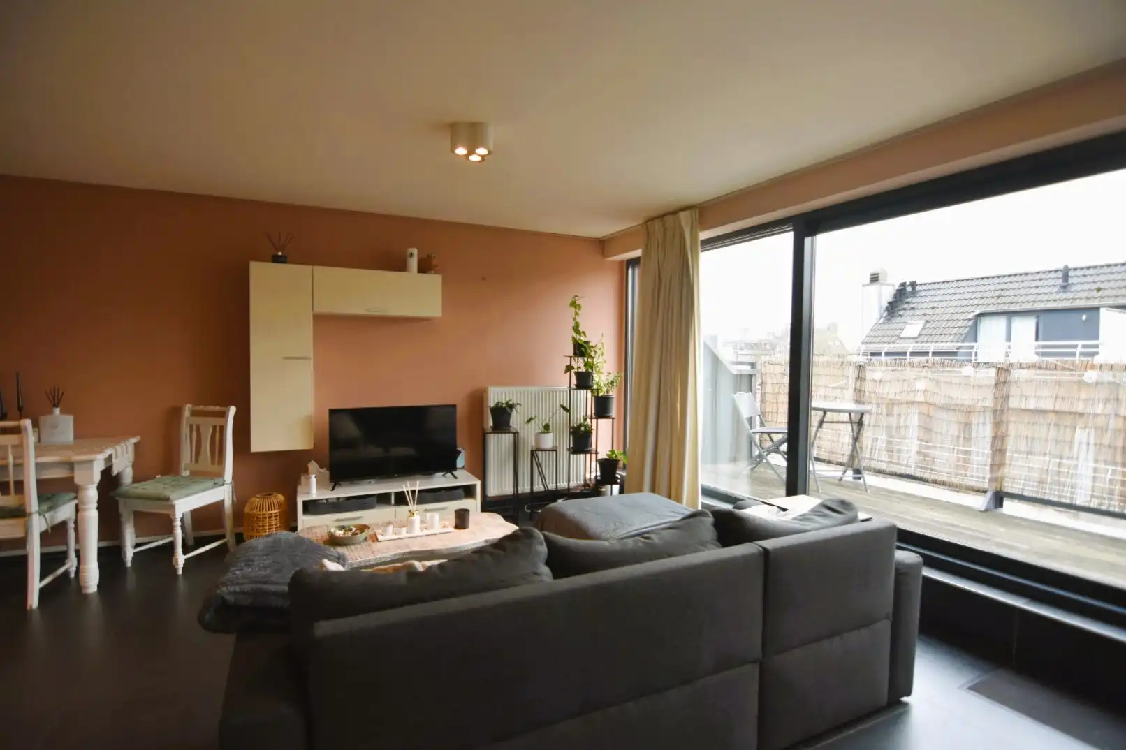 Tof dakappartement in centrum foto 6